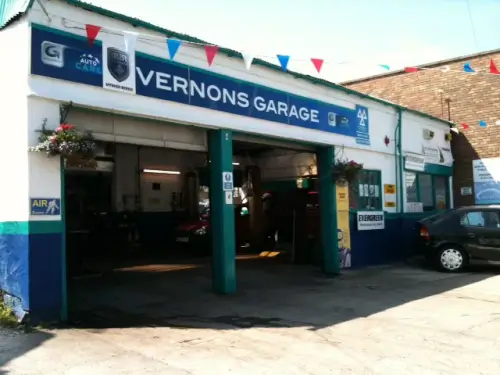 VERNONS GARAGE (HESWALL) LTD