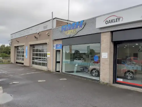 OAKLEY SERVICE STATION