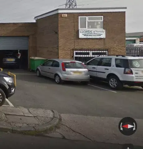 LLOYDS OF FORMBY