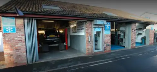 ALAN THOMPSON MOTOR ENGINEERS