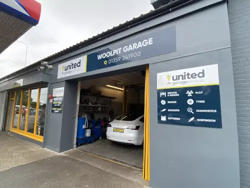 WOOLPIT GARAGE