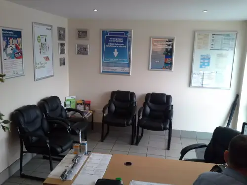 A1 AUTOCARE CENTRE LTD
