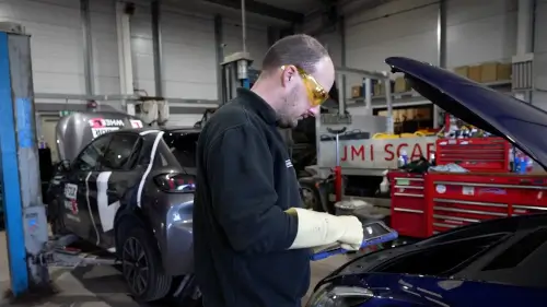 TACKWOOD M.O.T & SERVICE CENTRE